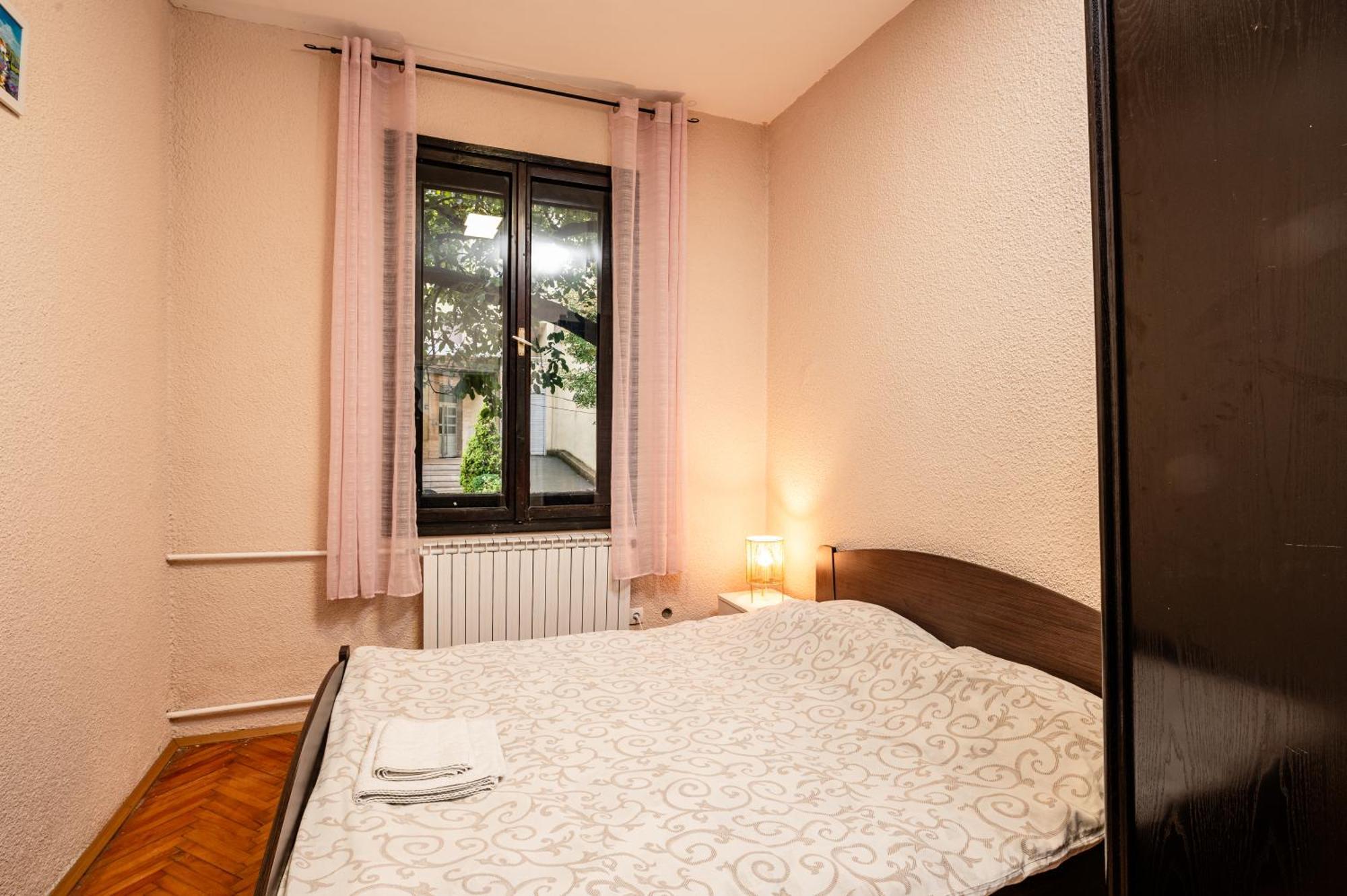 Cozy Apartment In City Center Belgrado Exterior foto